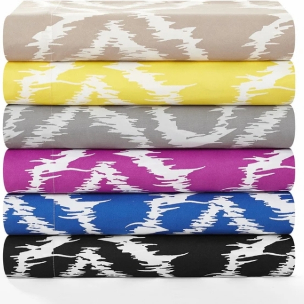 King Set of Medallion Sheet Set - Picture 2 of 2